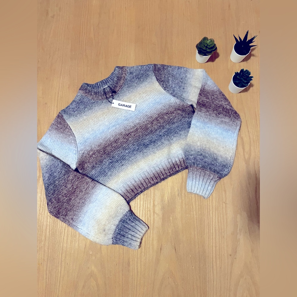 🆕 Garage Cropped Sweater